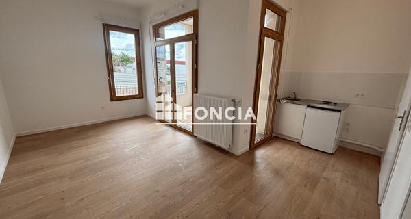 Location Studio 31.17 m² - Orly 94310