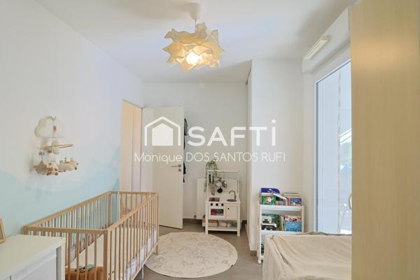 Superbe T3 lumineux avec grande terrasse de 27 m² - Proche CMA CGM