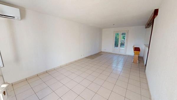 A VENDRE Maison 4 pièce(s) 92 m2 R+1