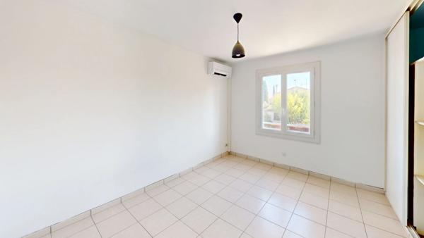 A VENDRE Maison 4 pièce(s) 92 m2 R+1