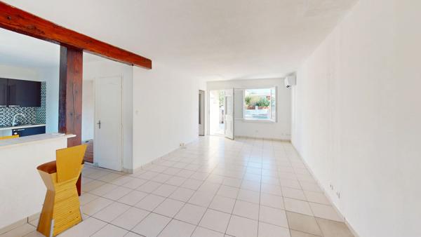 A VENDRE Maison 4 pièce(s) 92 m2 R+1