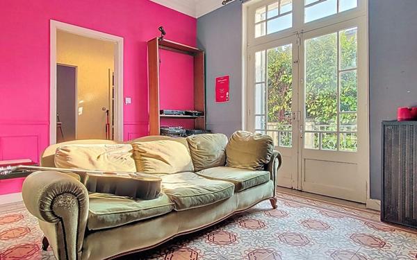 Maison à vendre    8 pièces •  Avignon