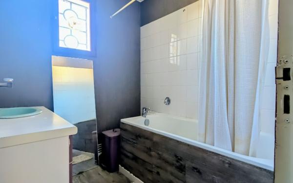 Maison à vendre    8 pièces •  Avignon