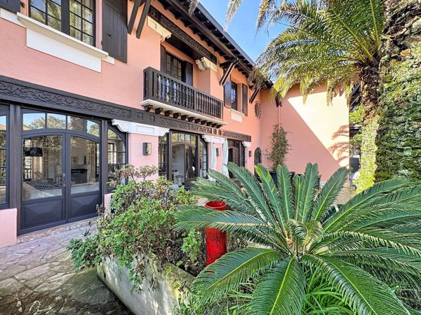 Vente Maison de luxe Anglet 10 Pièces 340 m²