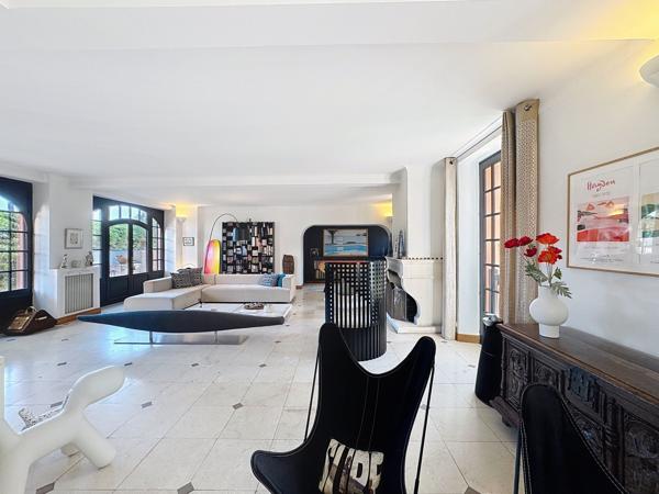Vente Maison de luxe Anglet 10 Pièces 340 m²