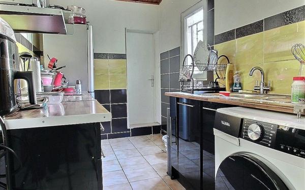 Maison à vendre    4 pièces • 90 m2 Marseille 4