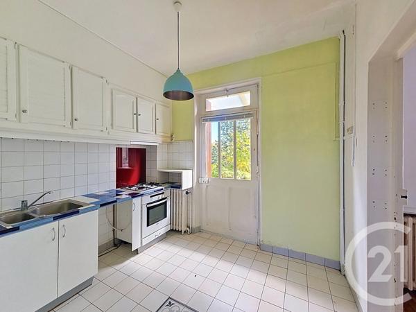 Maison à vendre  6 pièces - 101,97 m 2   POITIERS  - 86