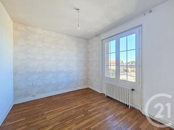 Maison à vendre  6 pièces - 101,97 m 2   POITIERS  - 86