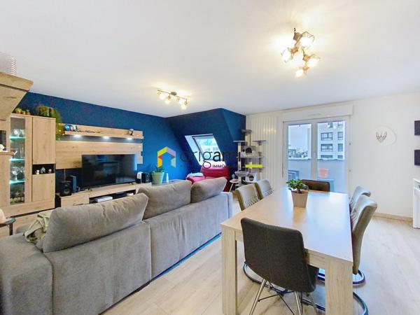 LINGOLSHEIM - Spacieux F3 en duplex