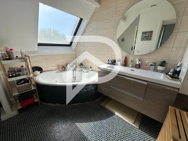 Maison 7 pièces 270 m2