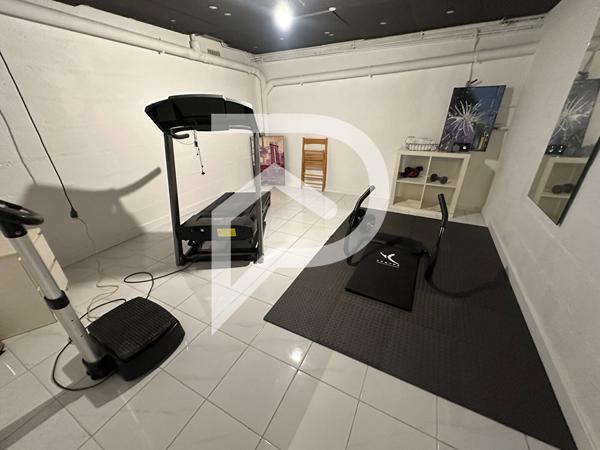 Maison 7 pièces 270 m2