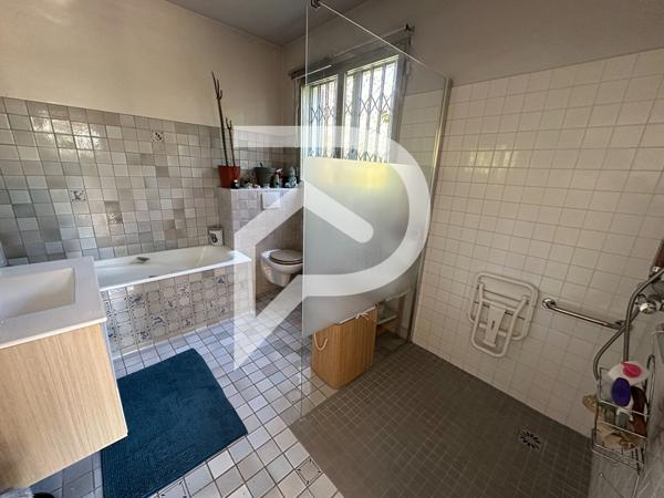 Maison 7 pièces 270 m2