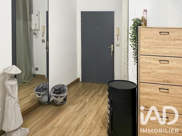 Appartement à vendre 3 pièces 79 m² Combs-la-Ville