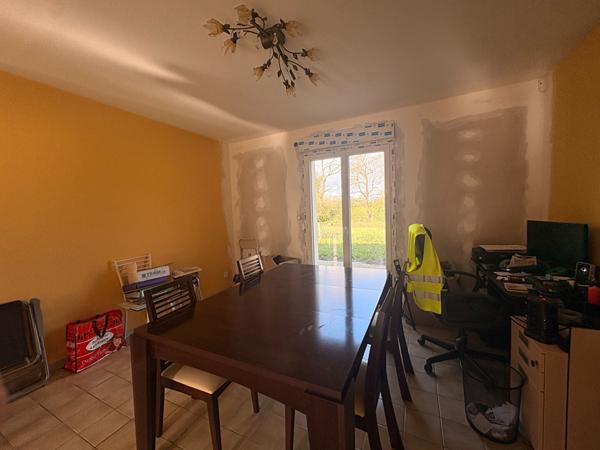 MAISON PLAIN-PIED DONGES CAMPAGNE