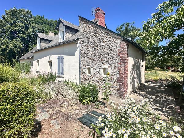 Vente jolie maison de campagne 123.68 m² comprenant 4 chambres à La Chartre-sur-Le-Loir (72340)