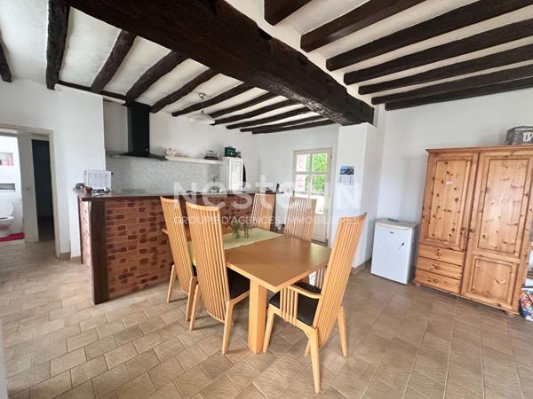 Vente jolie maison de campagne 123.68 m² comprenant 4 chambres à La Chartre-sur-Le-Loir (72340)