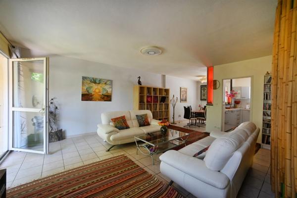 Maison familiale 4 pièces à UZES (30)