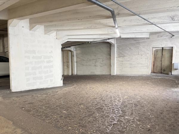 # Parking – Paris 16ème
