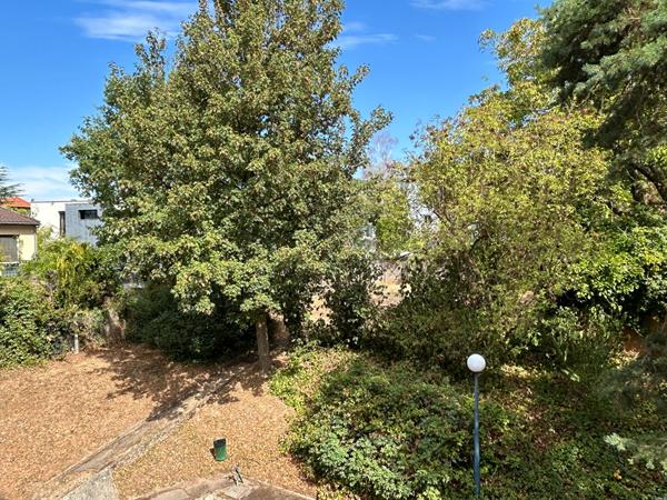 Appartement L Hay Les Roses 4 pièces73.05 m2