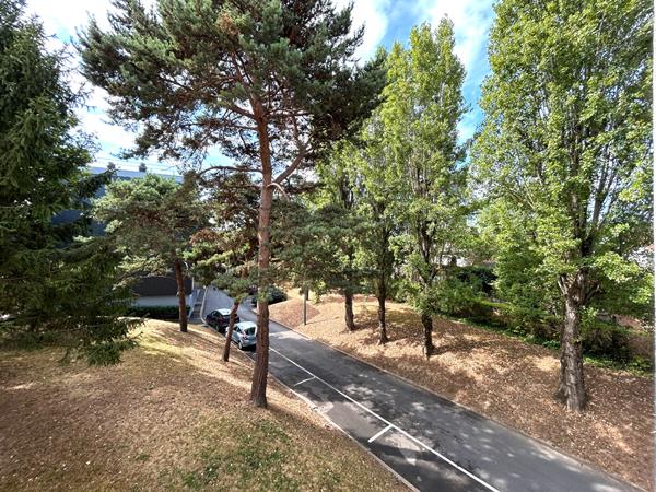 Appartement L Hay Les Roses 4 pièces73.05 m2