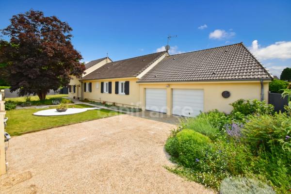 Maison 6 pièces, 163 m², grand garage, jardin