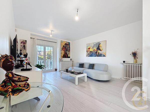 Maison à vendre  3 pièces - 137,80 m2 BONDY - 93