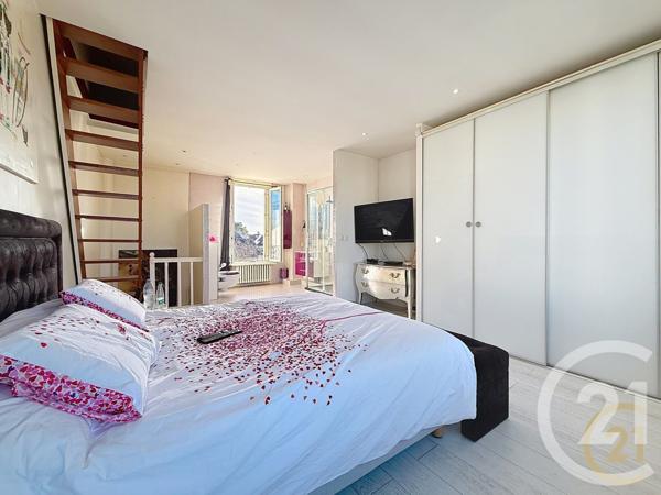 Maison à vendre  3 pièces - 137,80 m2 BONDY - 93