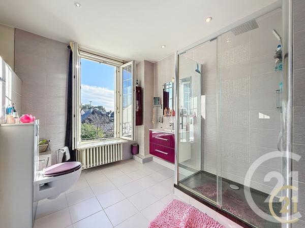 Maison à vendre  3 pièces - 137,80 m2 BONDY - 93