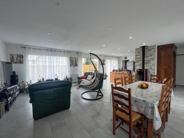 Belle propriété contemporaine de plain-pied