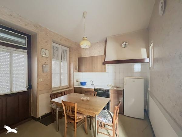 Maison à vendre 66 780 € Port-de-Piles 3 p 88 m² DPE D