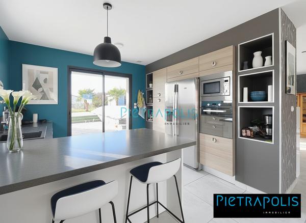 ANSE PROCHE CENTRE VILLA CONTEMPORAINE DE 152.59 M2 SUR TERRAIN DE 998 M2 AVEC PISCINE
