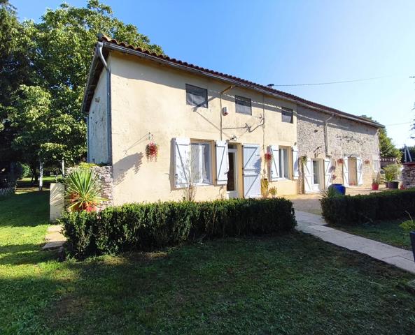 Longère familiale de 209 m² avec grand jardin arboré – Val-de-Comporté (Saint-Saviol)