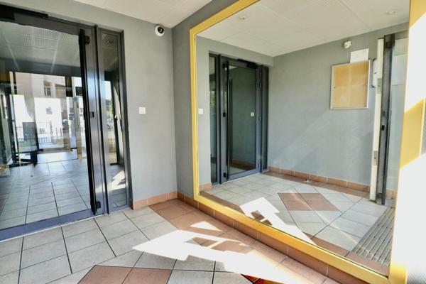 Appartement T4, 85m2,Terrasse, parking et Piscine!