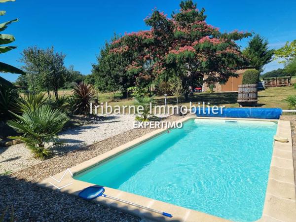 Saintes (17100) Maison Charentaise.