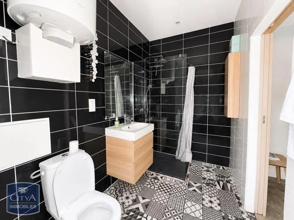 Appartement à louer 2 pièces 49.55m² Saint-Étienne (42000)