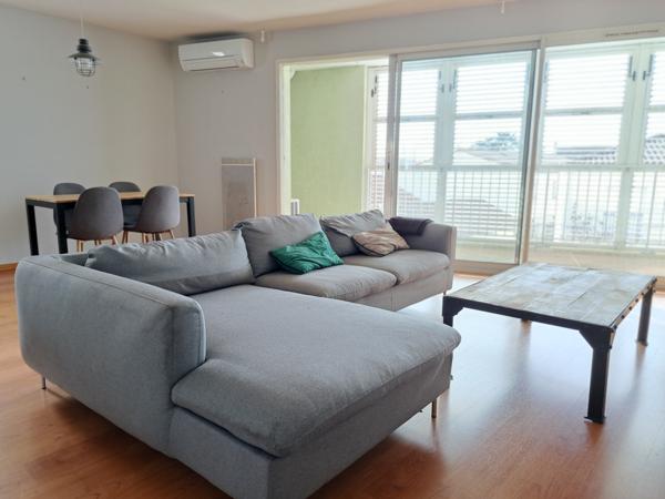 Bègles (33130) T3 de 72 m², meublé, 2 chambres avec terrasse