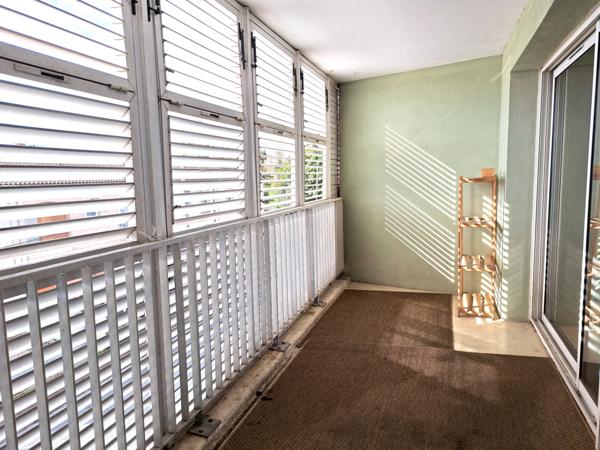 Bègles (33130) T3 de 72 m², meublé, 2 chambres avec terrasse