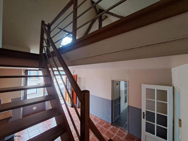 Jolie maison ancienne 58m² en bordure de rû