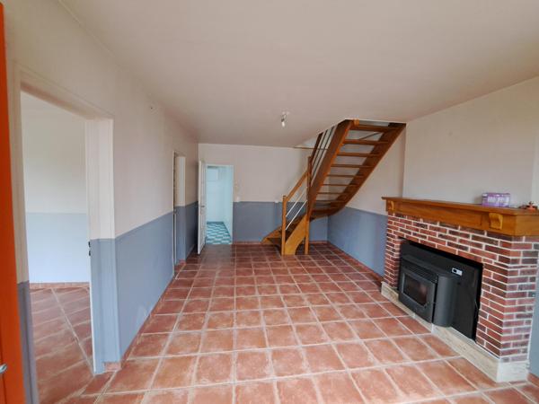 Jolie maison ancienne 58m² en bordure de rû