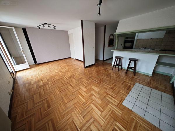 Appartement à vendre à Nohanent dans le Puy-de-Dôme (63830), ref : 13372/298