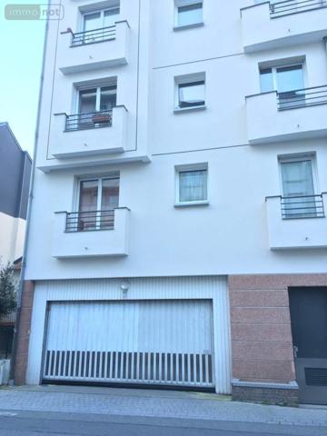 Garage - Parking à vendre à Rennes en Ille-et-Vilaine (35000), ref : 134/4318   
RENNES ST HELIER - LAENNEC