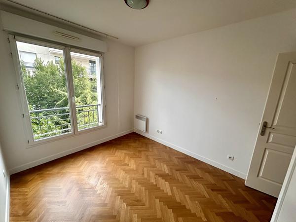 2 pieces 50 m2 La Garenne Colombes