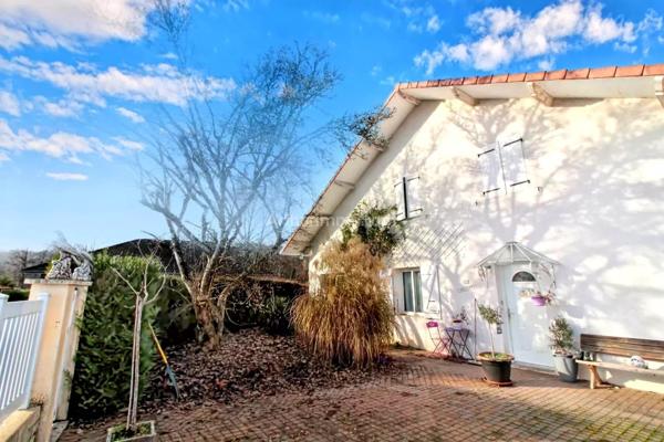 Vente Maison 7 pièces 195 m2 à Chazey-Bons