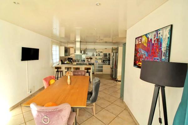 Vente Maison 7 pièces 195 m2 à Chazey-Bons