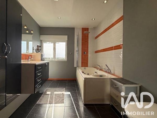Immeuble à vendre 426 m² Roubaix