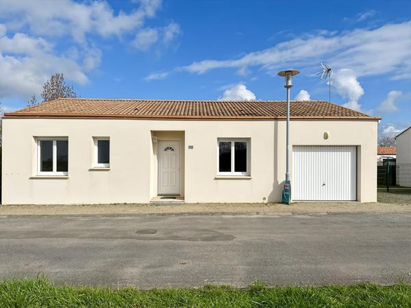 A vendre dans le bourg - Maison de plain-pied
