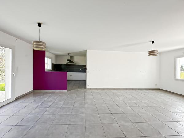 A vendre dans le bourg - Maison de plain-pied