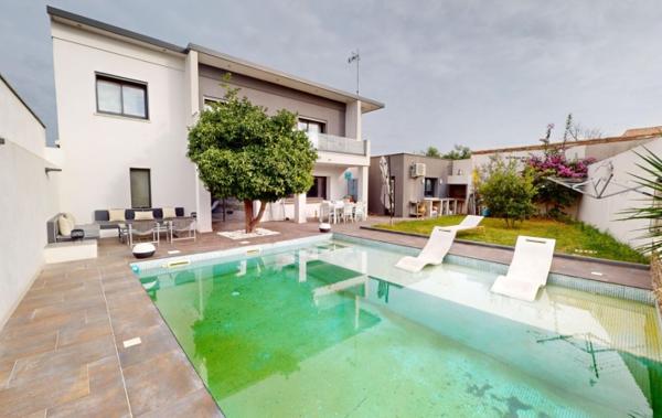 Vente Villa de luxe avec piscine rénové(e) Frontignan   