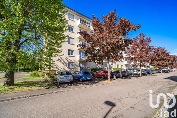 Appartement 3 pièces de 70 m² à Illzach (68110)