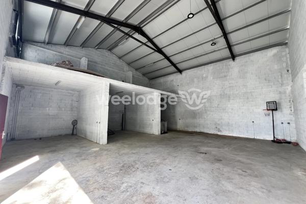 Local commercial à vendre de 223 m² à Villefranque